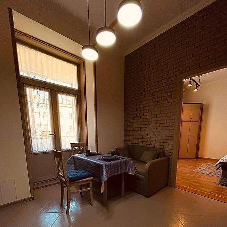 Apart23 Lwów Zewnętrze zdjęcie